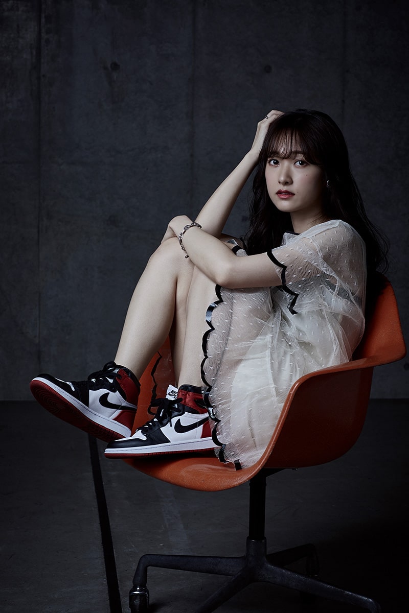 あわつまい × NIKE AIR JORDAN 1 “BLACK TOE SATIN” 1枚目