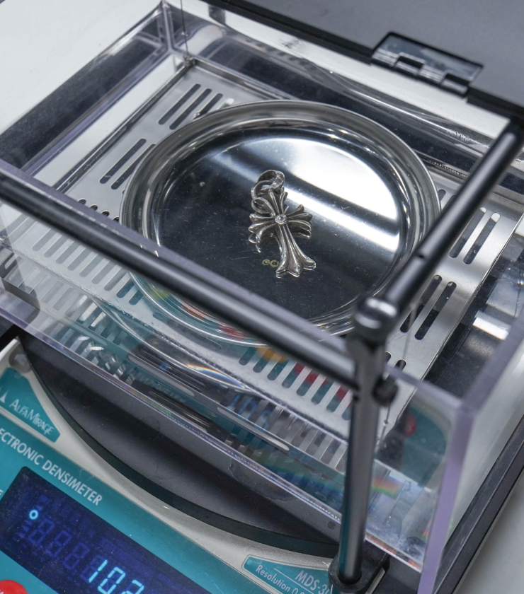 密度比重計を用いた鑑定