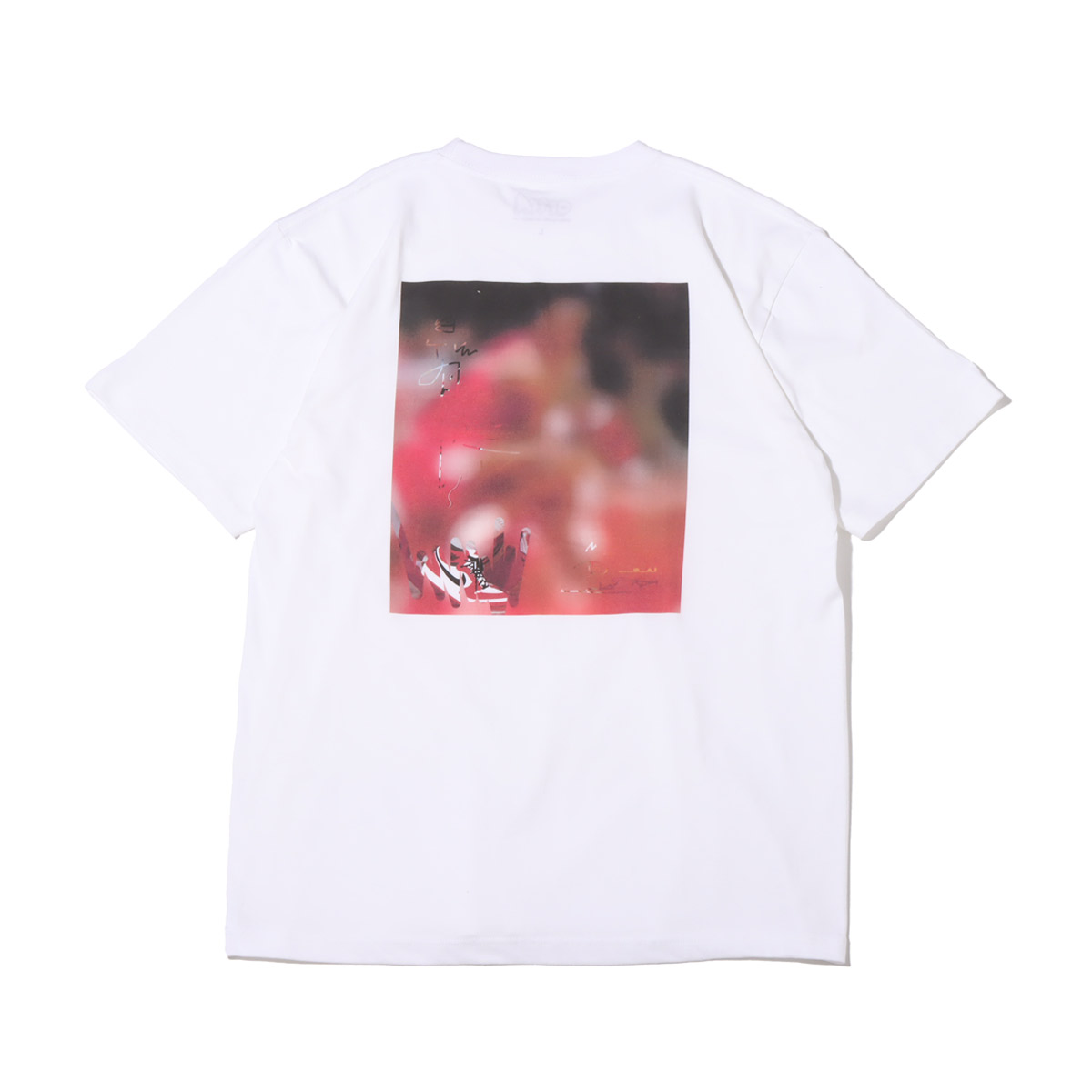 artrA(アルトラ) Tシャツ